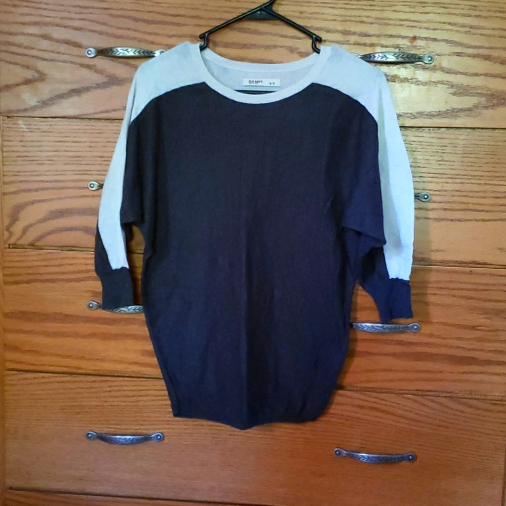 Old navy 3/4 sleeved sweater
